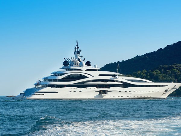 يخت أبراهاما